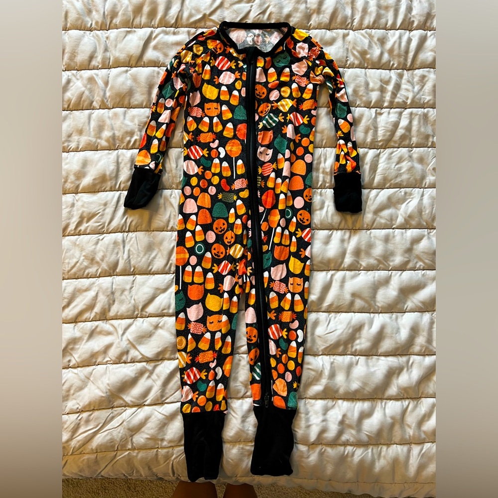 Little Sleepies Spooky Sweet Halloween print 12-18 month zippie
